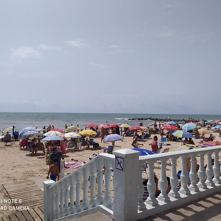 Estudio Wifi Bano 1 Sofa Cama Doble Piscina Playa 100Mts Torrevieja Bagian luar foto
