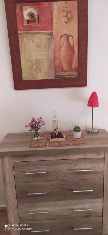 Estudio Wifi Bano 1 Sofa Cama Doble Piscina Playa 100Mts Torrevieja Bagian luar foto