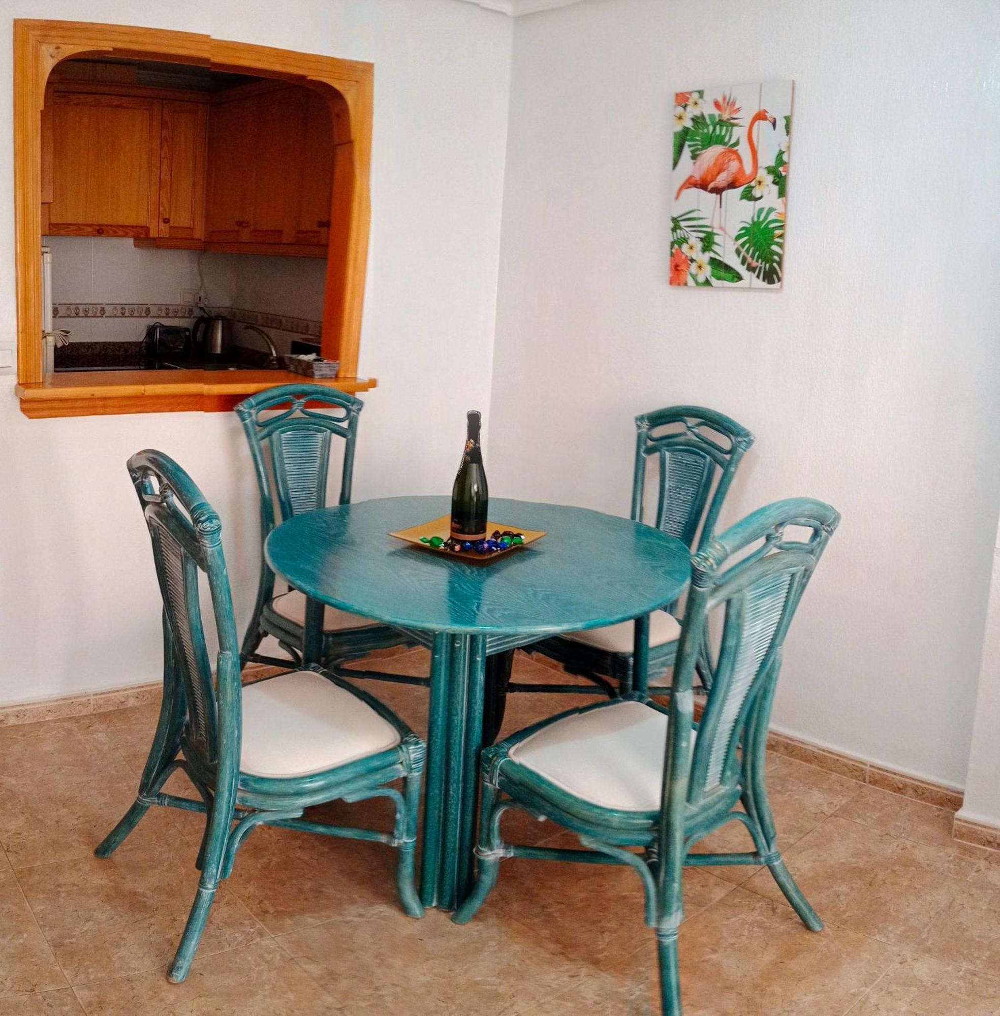 Estudio Wifi Bano 1 Sofa Cama Doble Piscina Playa 100Mts Torrevieja Bagian luar foto